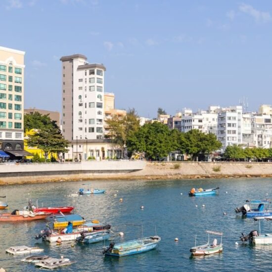 distance from florida to cuba by boat